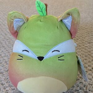 FIFI SQUISHMALLOW